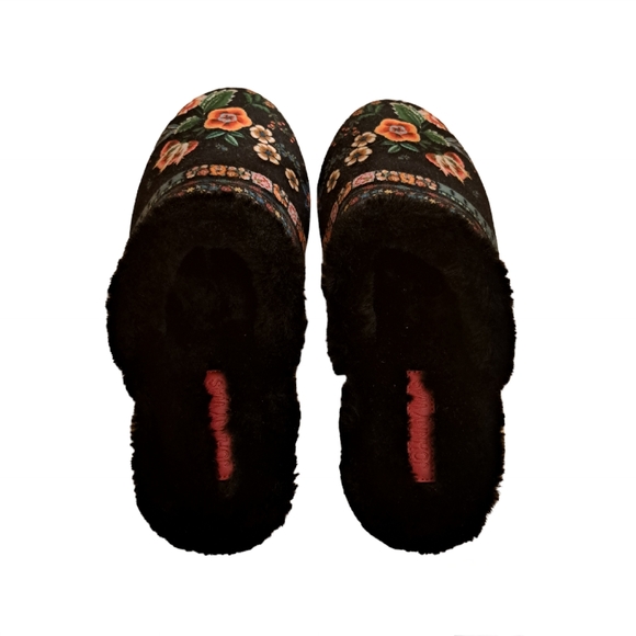 Johnny Was Ardell Floral Faux Fur Slippers - Picture 4 of 6